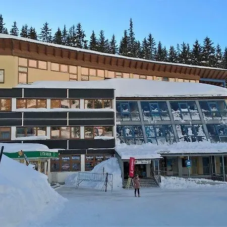 32 Ferienwohnung